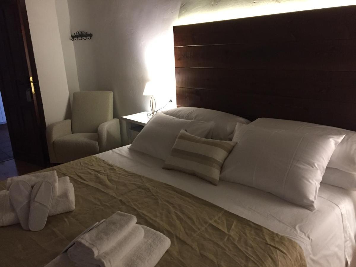 La Vereda Only Adults 모라 데 루비엘로스 외부 사진